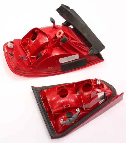 RH Tail Light Lamp Set 09-12 Audi A4 S4 B8 Halogen Genuine 8K5 945 094 E / 096 E
