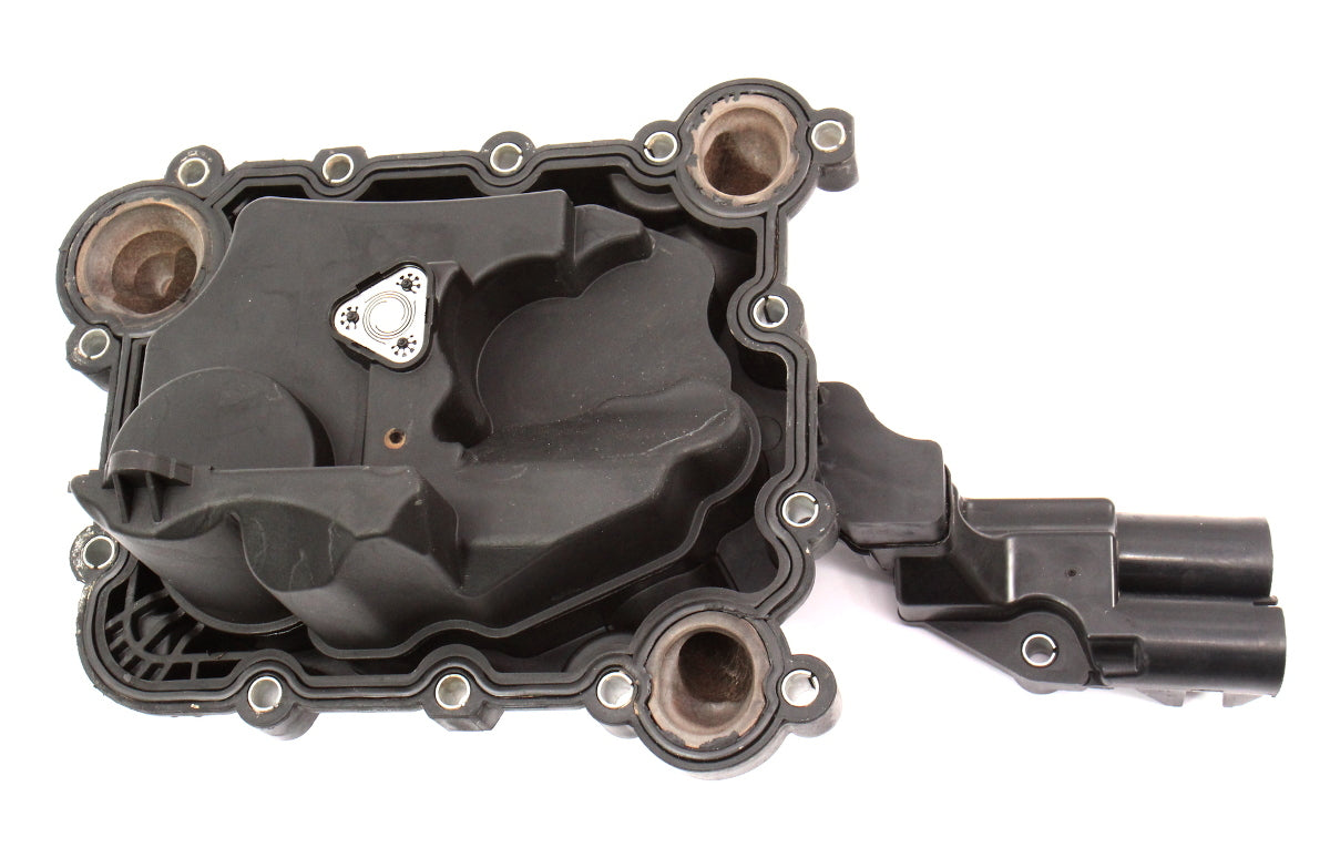 Engine PCV Oil Separator 06-12 Audi A4 A5 B8 A6 Q5 3.2 - Genuine - 06E 103 547