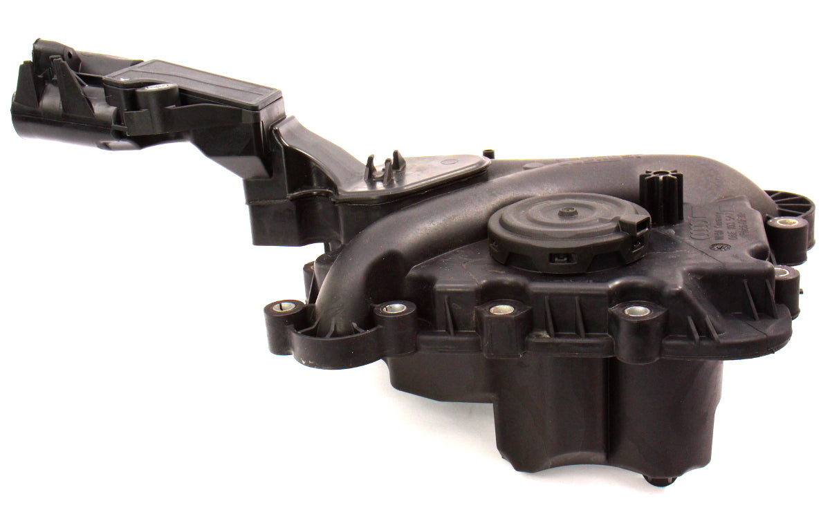 Engine PCV Oil Separator 06-12 Audi A4 A5 B8 A6 Q5 3.2 - Genuine - 06E 103 547