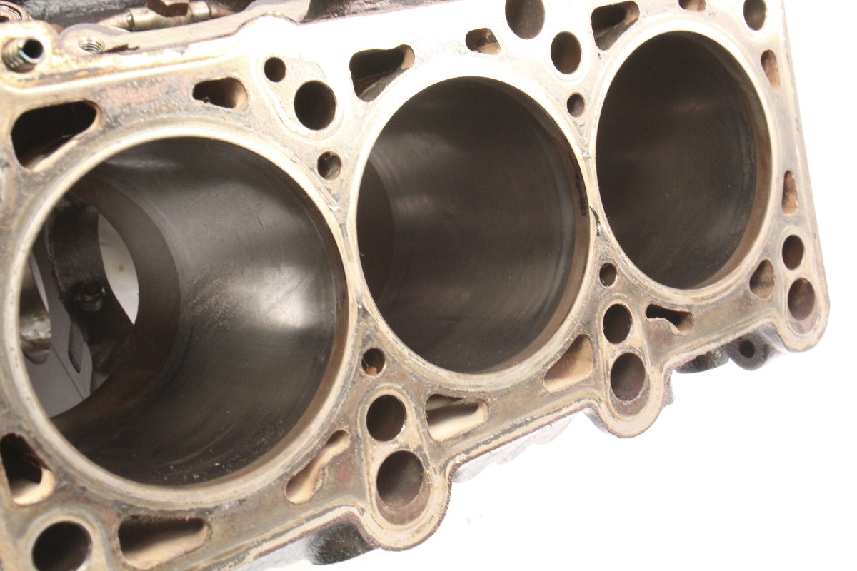 Engine Bare Cylinder Block 99-05 VW Passat Audi A4 B5 A6 2.8 30v V6 AHA ATQ