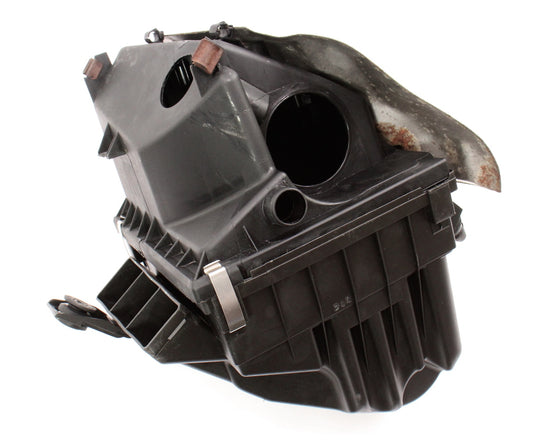 Air Intake Filter Housing Box 01-05 VW Passat B5.5 1.8T AWM - 3B0 133 837 E