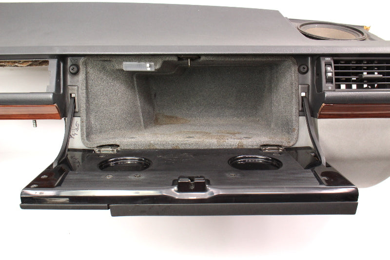 Dashboard Dash 1991 Mercedes Benz 300D W124 - Genuine