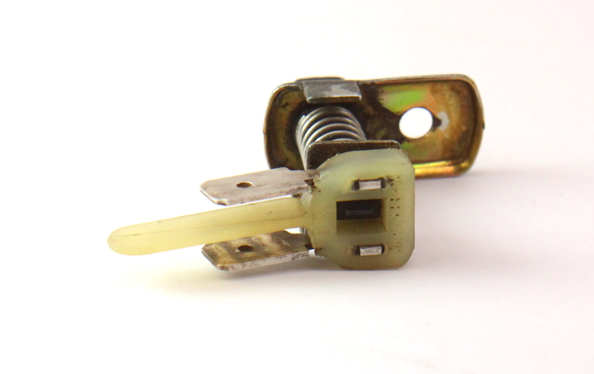 2 Pin Dome Light Door Sensor Switch VW Rabbit Scirocco Cabriolet MK1 Vanagon