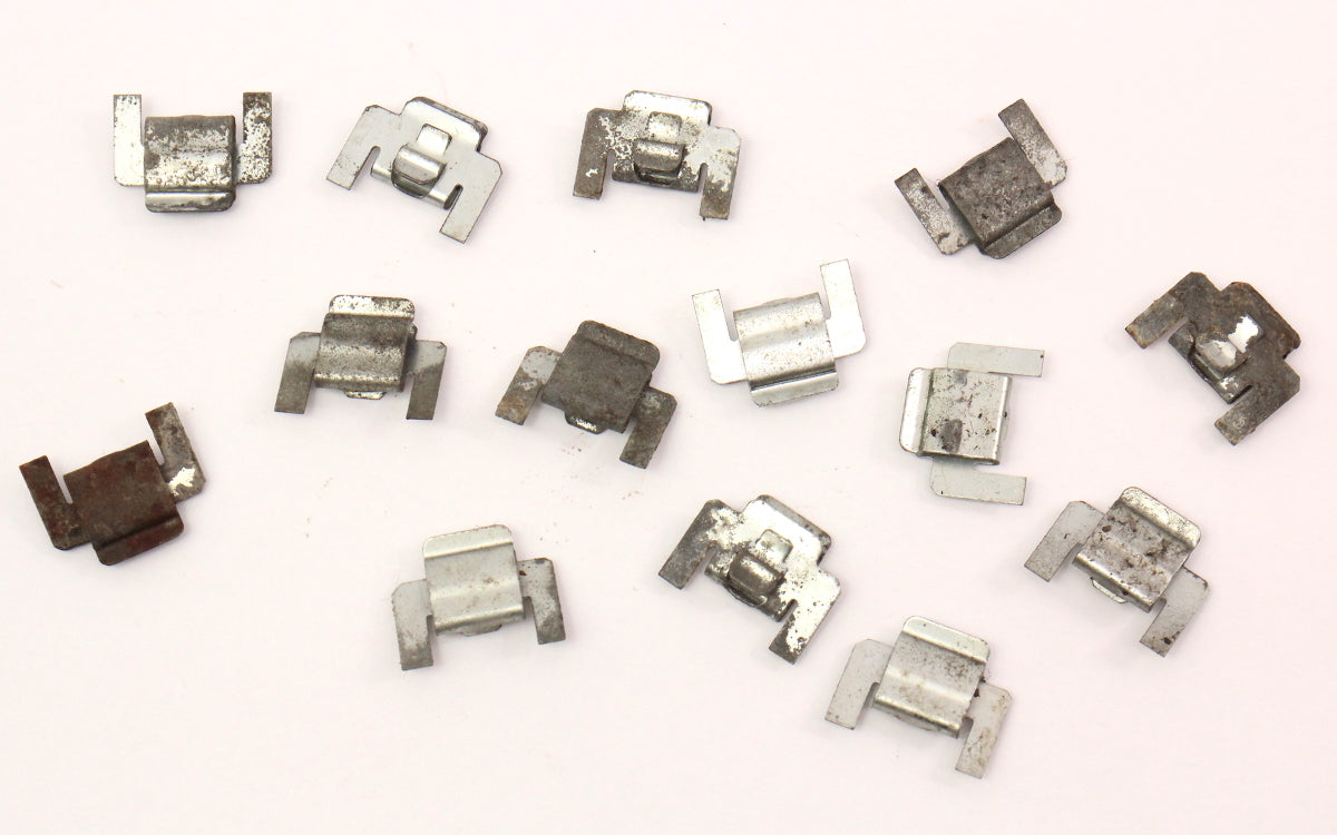 14 Window Scraper Trim Clips 75-93 VW Rabbit & Convertible Cabriolet MK1 Vanagon