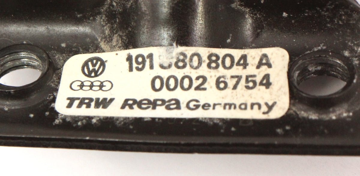 RH Door Seat Belt Receiver Buckle 90-92 VW Jetta Golf MK2 A2 - 191 880 804 A