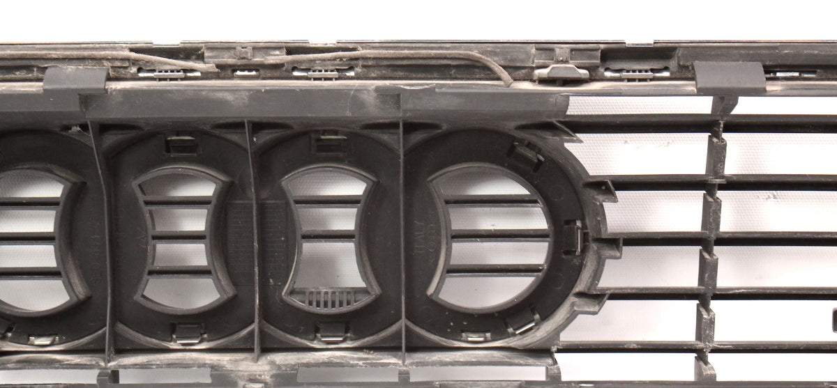 Stock Upper Hood Grill Grille 02-05 Audi A4 B6 - Genuine - 8E0 853 651 B