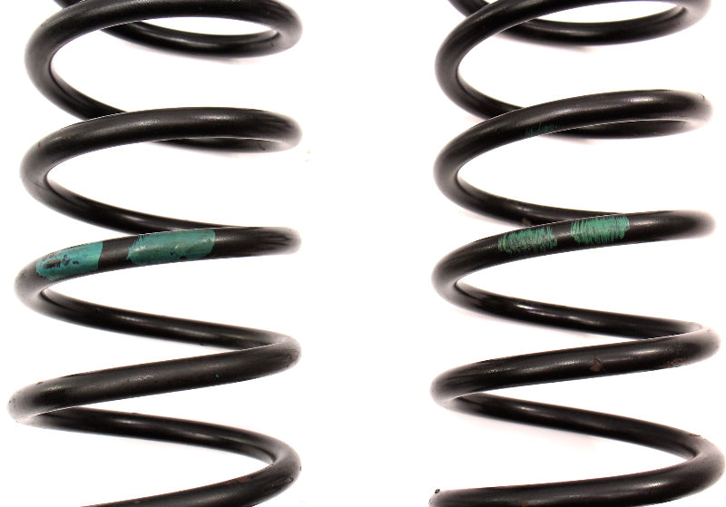 2x Rear Suspension Coil Springs 75-84 VW Rabbit Jetta Mk1 - Genuine