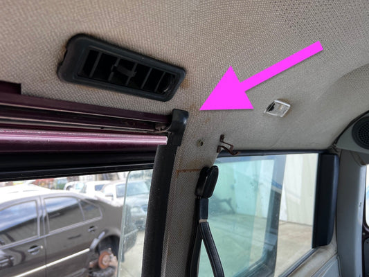 Sliding Door Top Edge Trim Cover Corner Cap 80-91 VW Vanagon T3 - 255 843 188 A