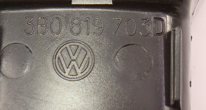 LH Dash Air Vent 98-05 VW Passat B5 B5.5 . Genuine . 3B0 819 703 D
