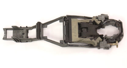 RH Exterior Door Handle Bracket 99-05 VW Jetta Golf Mk4 Passat - 3B0 837 886 F/G