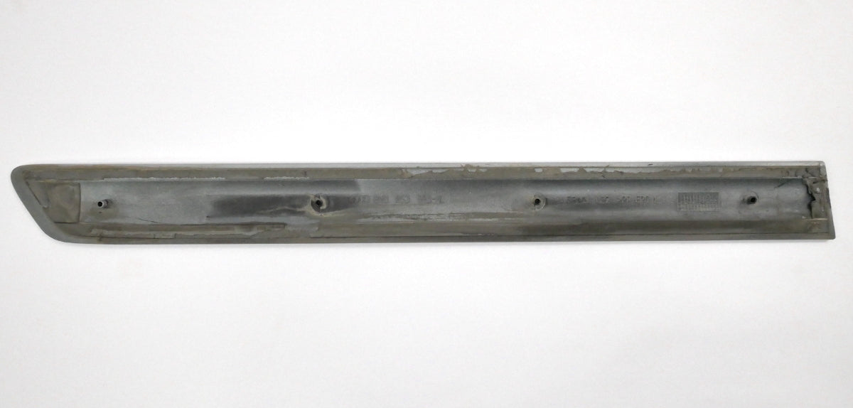 LH Rear Quarter Molding Trim Strip 03-09 Audi A4 S4 B6 Convertible - 8H0 853 983