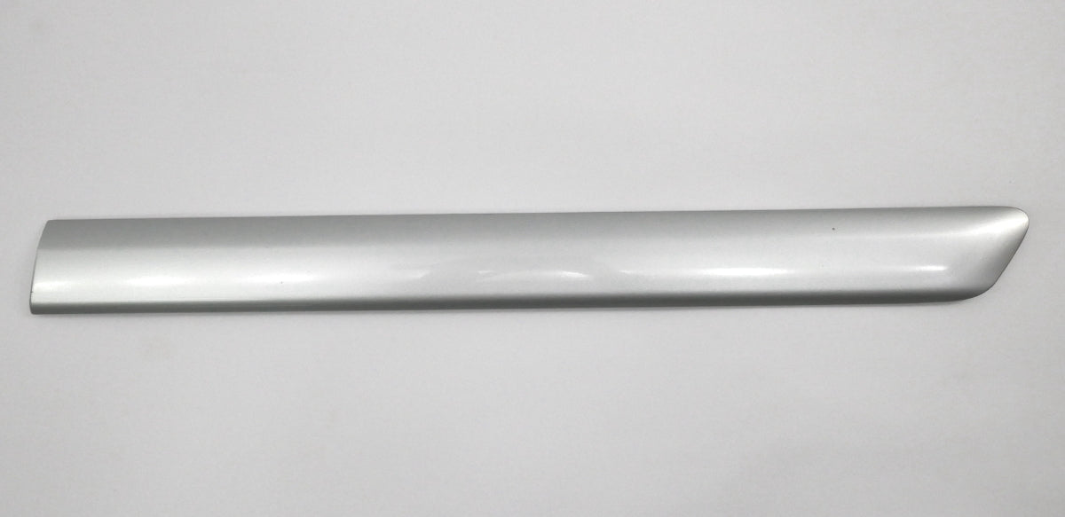 LH Rear Quarter Molding Trim Strip 03-09 Audi A4 S4 B6 Convertible - 8H0 853 983