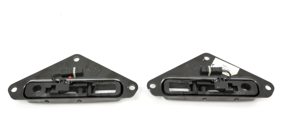 Convertible Roof Top Latch Receivers 03-09 Audi A4 S4 B6 B7 8H0 971 397 / 398 A