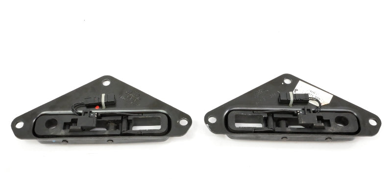 Convertible Roof Top Latch Receivers 03-09 Audi A4 S4 B6 B7 8H0 971 397 / 398 A