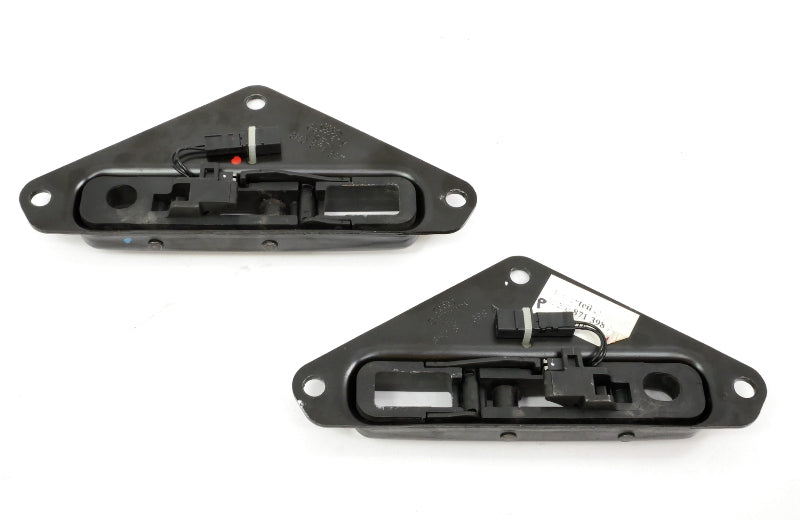 Convertible Roof Top Latch Receivers 03-09 Audi A4 S4 B6 B7 8H0 971 397 / 398 A