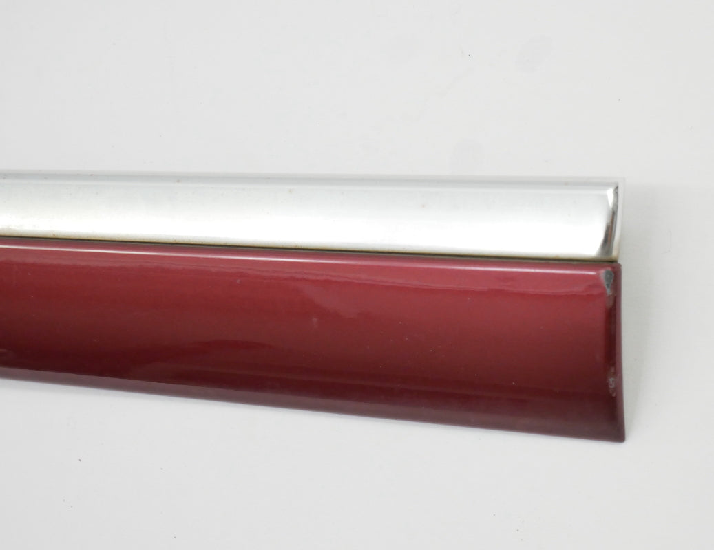 LH Front Door Molding Trim Rub Strip 01-05 VW Passat B5.5 - LB3Y - 3B0 853 515 C
