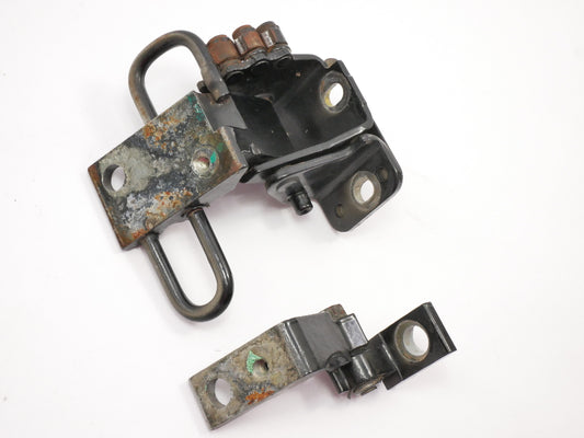 LH Front Door Hinges VW Jetta Golf MK4 Passat B5 A6 - L041 Black - 4B0 831 411 B