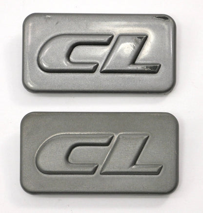 CL Fender Emblem Badge Set 90-94 VW Passat B3 - Genuine - 357 853 688