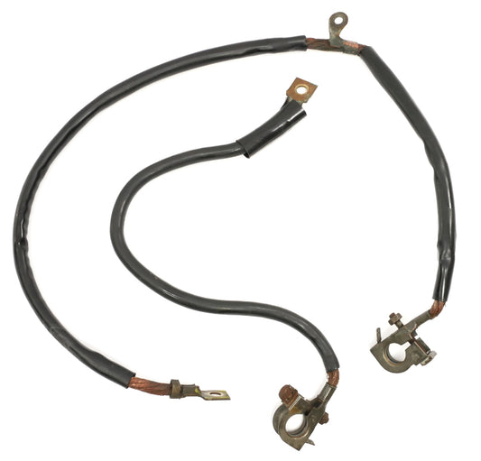 Battery Cable Terminal Set 90-94 VW Passat B3 - Genuine