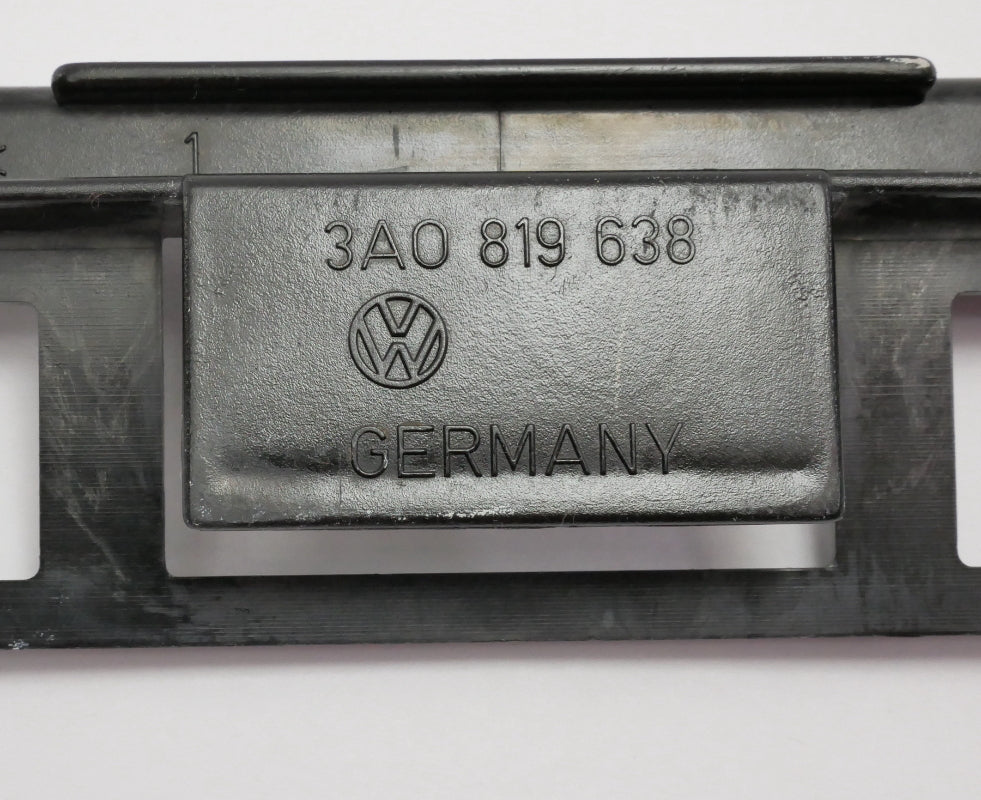 Cabin Air Filter Housing Clip Bracket  95-97 VW Passat B4 - Genuine - 3A0 819 638