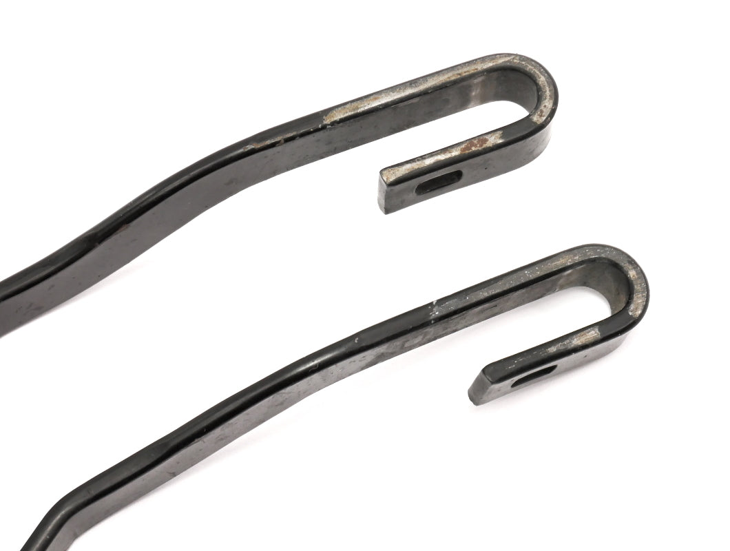 Windshield Wiper Arm Set 85-92 VW Jetta Golf GTI MK2 ~ 191 955 409 B / 410 C