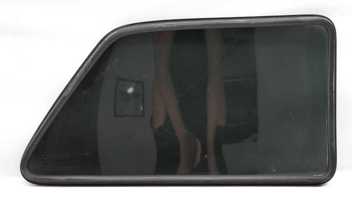 LH Rear Side Window Quarter Glass & Seal 85-92 VW Golf GTI 2 Door Mk2 ~ Genuine