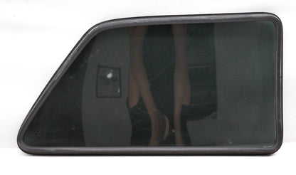 LH Rear Side Window Quarter Glass & Seal 85-92 VW Golf GTI 2 Door Mk2 ~ Genuine