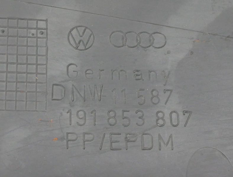 LH Rear Body Trim Molding Flare 88-92 VW Jetta Coupe Golf GTI MK2 ~ 191 853 807