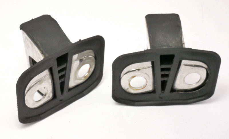 2x Door Latch Striker Receiver 96-01 Audi A4 S4 B5 - Genuine