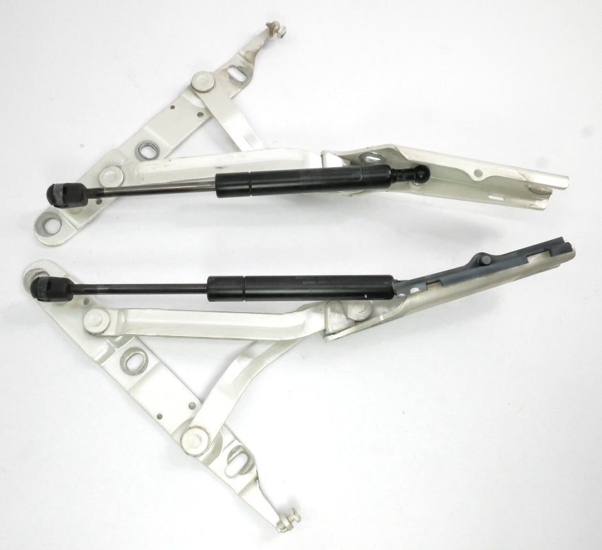 Trunk Deck Lid Hinges & Struts 88-95 Audi 80 90 CS Sedan - L0A9 Pearl White