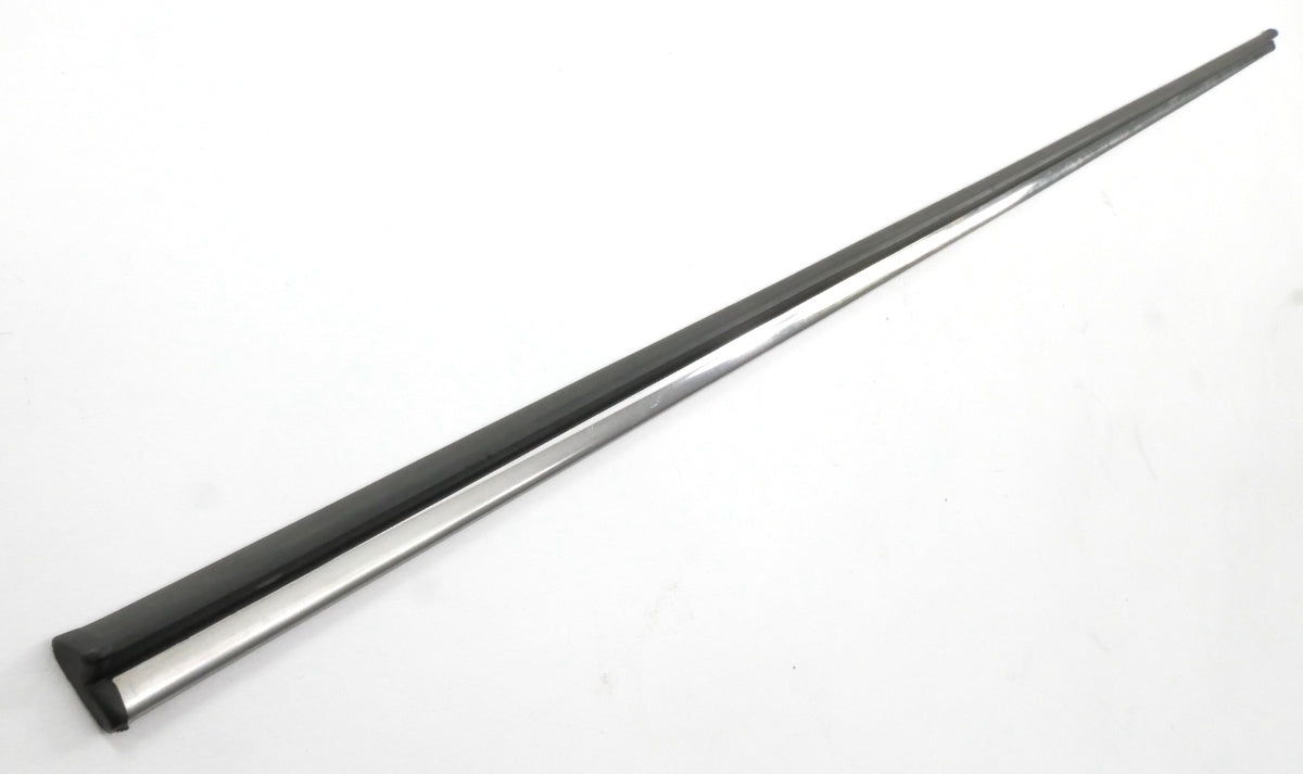 RH Front Door Exterior Body Trim Molding 80-84 VW Jetta Mk1 75-80 Rabbit - 4DR