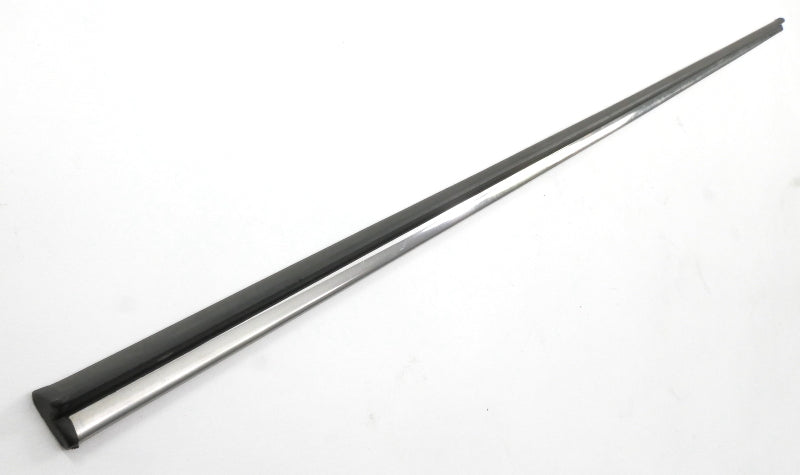 RH Front Door Exterior Body Trim Molding 80-84 VW Jetta Mk1 75-80 Rabbit - 4DR