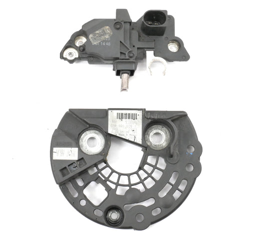 Alternator Back Cover 120A 00-05 Audi TT VW Jetta Golf GTI Beetle 028 903 028 E