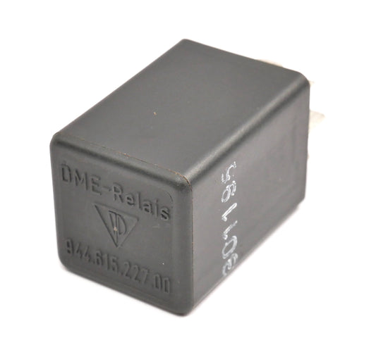 Fuel Pump Relay Porsche 911 / 964 - 89 6368 000