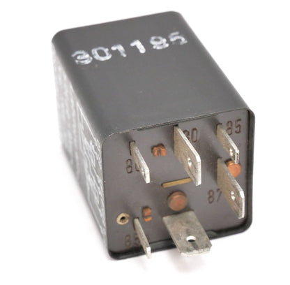 Fuel Pump Relay Porsche 911 / 964 - 89 6368 000