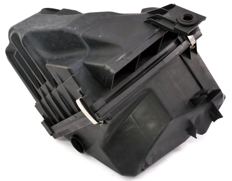 Airbox Intake Air Box Cleaner 01-05 VW Passat 2.8 30V V6 - 3B0 133 837 BA
