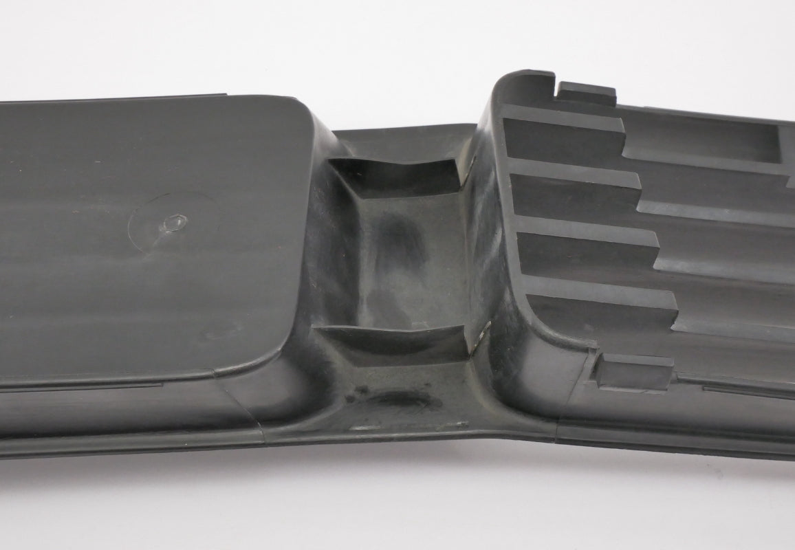 Lower Bumper Grill Grille Set 98-01 VW Passat B5 - Genuine - 3B0 853 677 A / 678