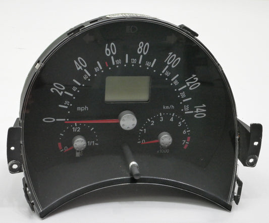 Gauge Instrument Cluster 1998 VW Beetle 2.0 Auto Speedometer 131k - 1C0 919 930