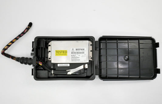 TCM TCU Auto Transmission Computer Module 2005 VW Passat V6 - 3B0 927 156 CD