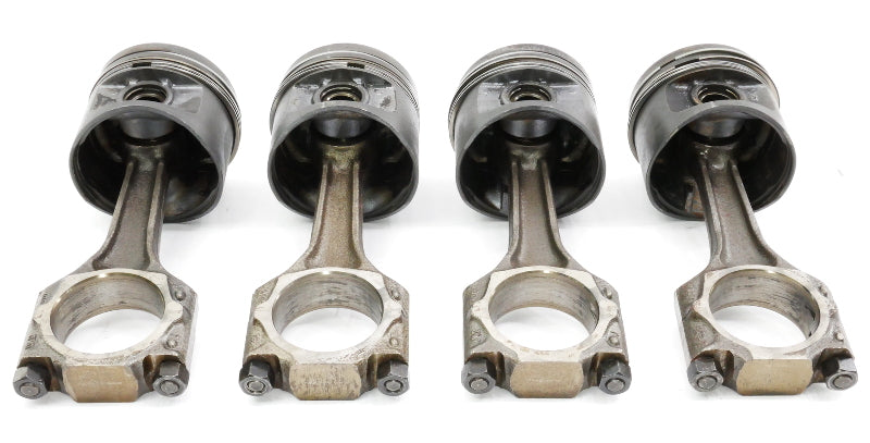 Set 1.7 Piston & Rods Audi Fox Rabbit Scirocco Mk1 EN Gas 79.485 - Genuine