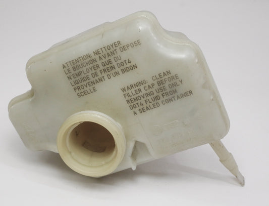 Brake Master Fluid Tank Reservoir 06-18 VW Jetta GTI Wagon MK5 MK6 1K1 611 301 D