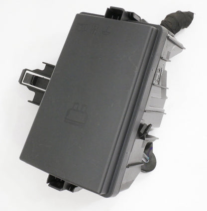 Under Hood Relay Fuse Box  2017 VW Golf Alltrack SEL MK7 - Genuine 5Q0 907 361 D