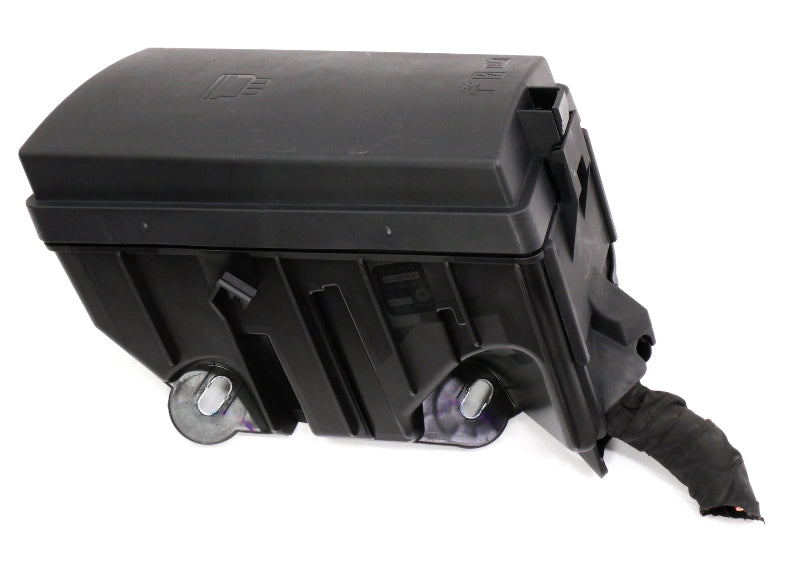 Under Hood Relay Fuse Box  2017 VW Golf Alltrack SEL MK7 - Genuine 5Q0 907 361 D