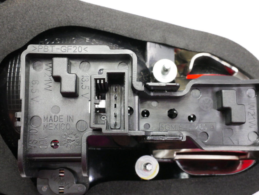 RH Inner Tail Light Lamp 15-17 VW Golf Sportwagen Alltrack MK7 - Genuine