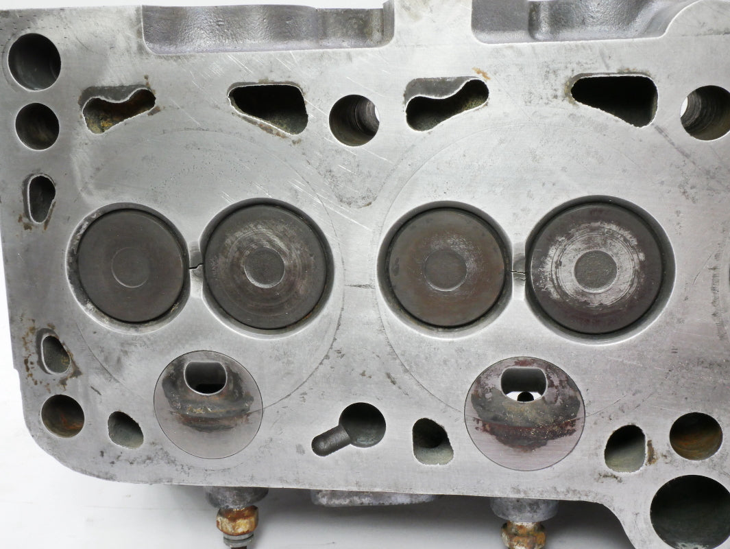 1.6 Diesel Cylinder Head VW Rabbit Jetta Mk1 Vanagon Quantum - 068 103 373 F