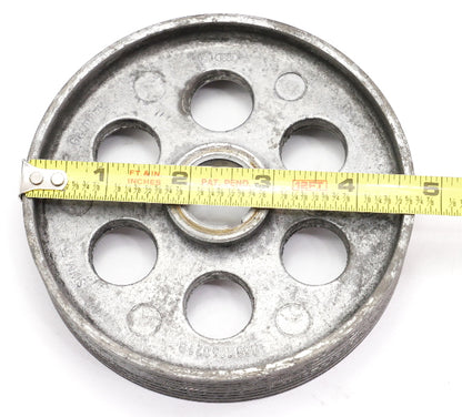 Intermediate Shaft Pulley VW Rabbit Jetta Caddy MK1 MK2 1.6 Diesel - 068 115 021 D