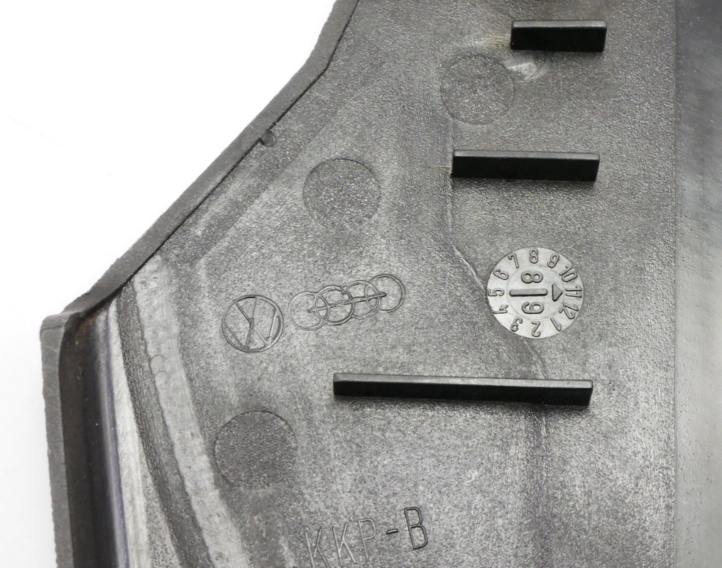 RH Inner Seat Trim Panel Hinge Cover 89-92 VW Jetta Golf MK2 - 165 881 477 A