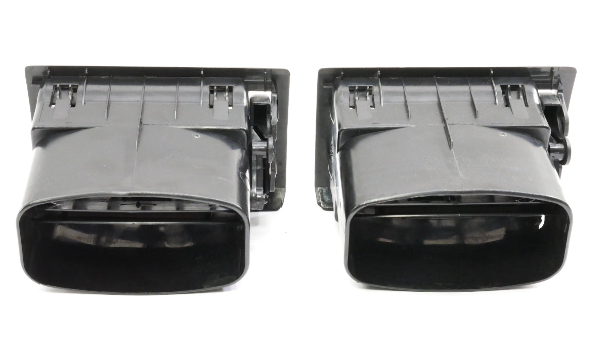 2x Dash Air Vents 85-92 VW Jetta Golf MK2 A2 - Genuine - 191 819 701 B