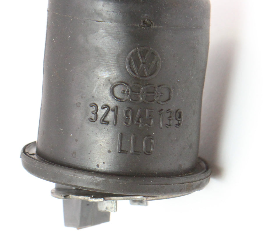 Side Marker Light Bulb Holder Pigtail VW Vanagon Rabbit Cabriolet Scirocco Mk1 -