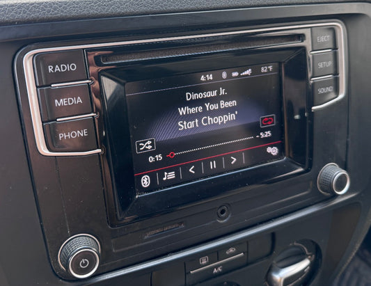 Head Unit Radio 18-19 VW Jetta MK6 Passat Beetle - Genuine - 561 035 150 B